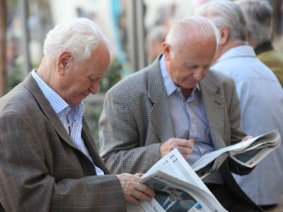 Μειώνονται τα πρόστιμα σε συνταξιούχους που εργάζονται