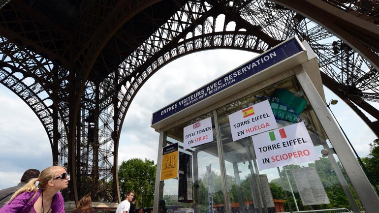 Κλειστός ο Πύργος του Άιφελ λόγω… πορτοφολάδων