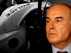 Ο Κίμων Κουλούρης