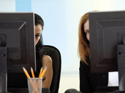 Δημόσιο: Σχέδιο για απολύσεις μόνιμων υπαλλήλων