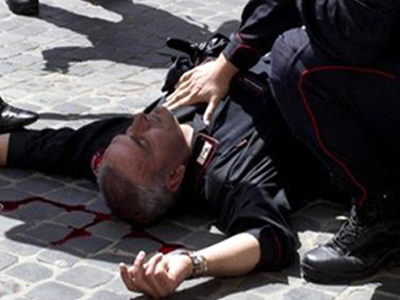 Ιταλία: Σε σοβαρή κατάσταση ο αστυνομικός