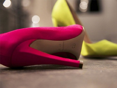 Mια Miss στη Βουλή