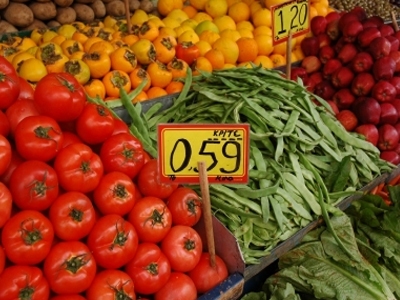 Στη λαϊκή αγορά της Βουλής