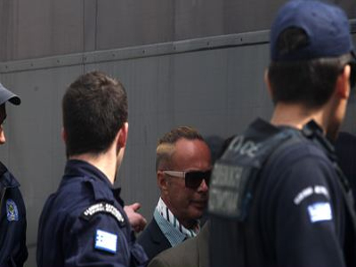 Αποφυλάκιση μέσω… Δημοσίου