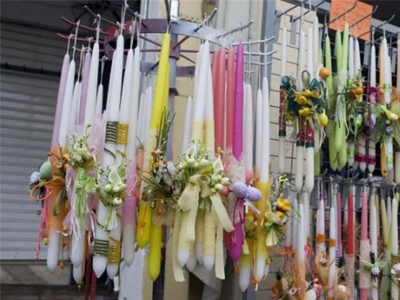 Το πασχαλινό ωράριο των καταστημάτων