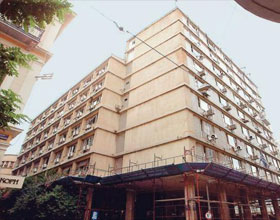 Το κτήριο της οδού Μητροπόλεως