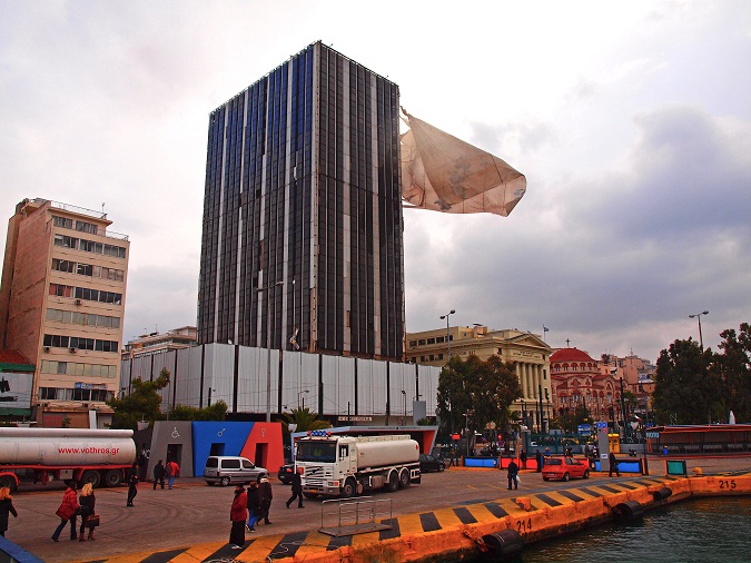 Ισχυροί άνεμοι στον Πειραιά