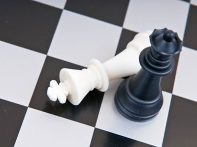 Σου έχει μείνει μόνο μία κίνηση, “τελείωσέ τους”