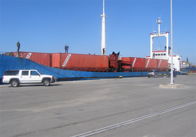 To Νour M ήταν αγκυροβολημένο από τις 8 Νοεμβρίου στο λιμάνι της Ρόδου