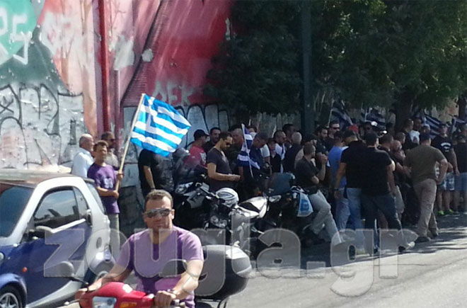 Μέλη της Χρυσής Αυγής στο Γκάζι