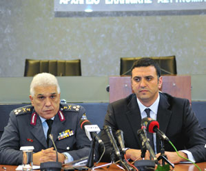 Tσακνάκης-Κικίλιας