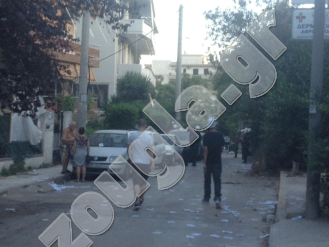 Ανάστατοι οι κάτοικοι που είδαν τη γειτονιά τους να μετατρέπεται σε πεδίο μάχης