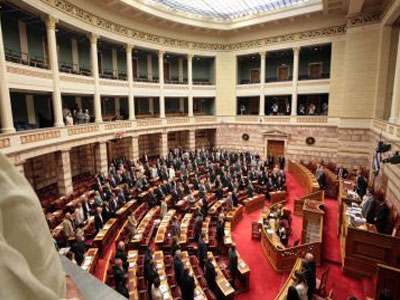 Τα μαύρα μαντάτα της «Χρυσής Αυγής»