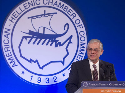 Παρέμβαση επιχειρηματιών-επιστημόνων υπέρ Παπαδήμου