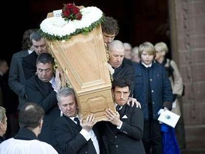 Τελευταίο αντίο στον Γκάρι Άμπλετ