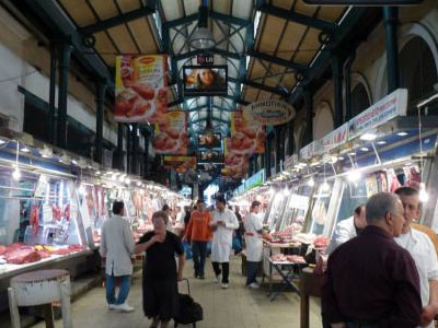 Εκτοξεύτηκε η τιμή των αμνοεριφίων στη Βαρβάκειο