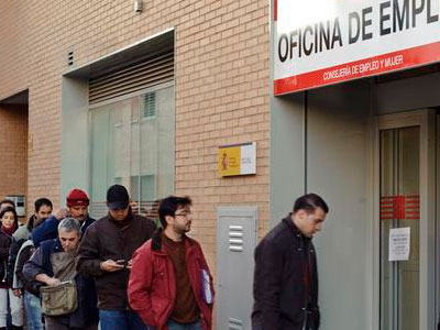 Πέντε εκατομμύρια οι άνεργοι στην Ισπανία