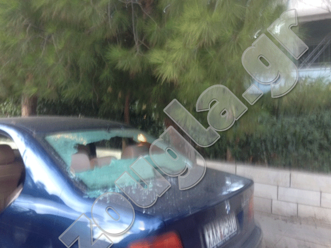 Σημαντικές ζημιές προκλήθηκαν και σε σταθμευμένα αυτοκίνητα