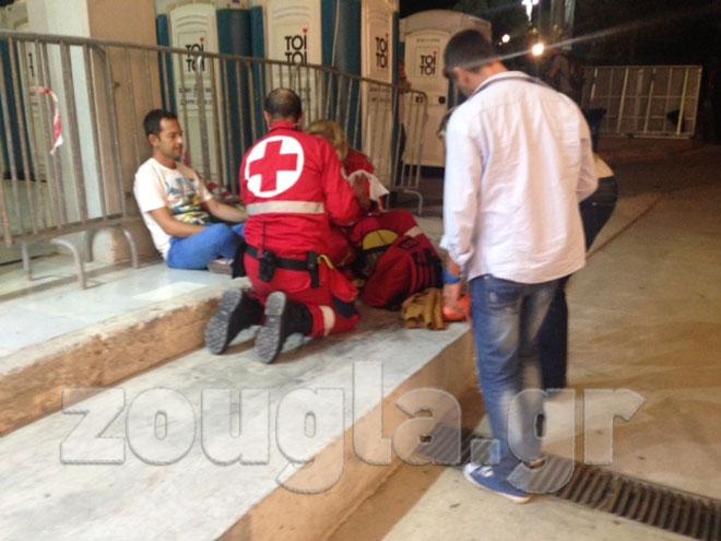 Λιποθυμία κατά τη διάρκεια της συναυλίας