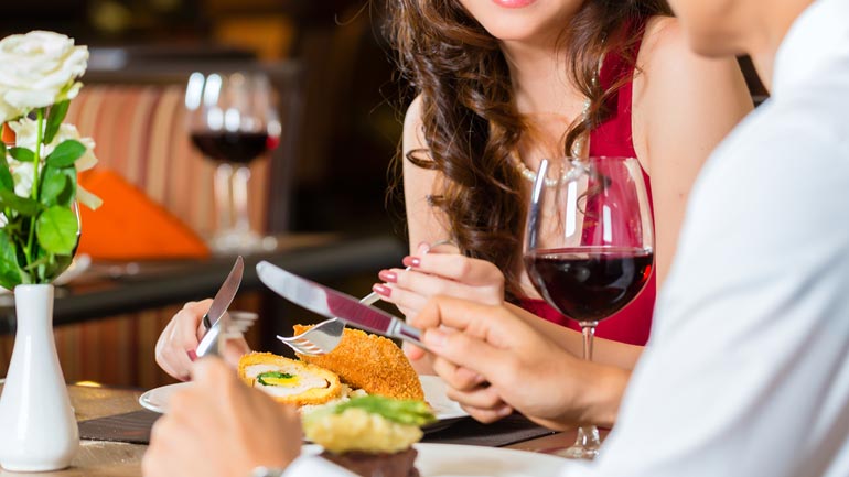 Τους «κάρφωσαν» οι γυναίκες τους στον ΣΔΟΕ!