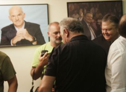 Πολιτικό συμβούλιο στη σκιά του... Γ. Παπανδρέου