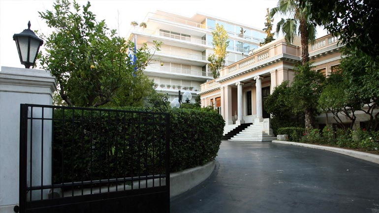 Το Μαξίμου απαντά με non paper για τις αυξήσεις μισθών στη ΔΕΗ