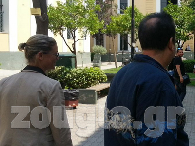 Mε την συνήγορο υπεράσπισης στην Ευελπίδων