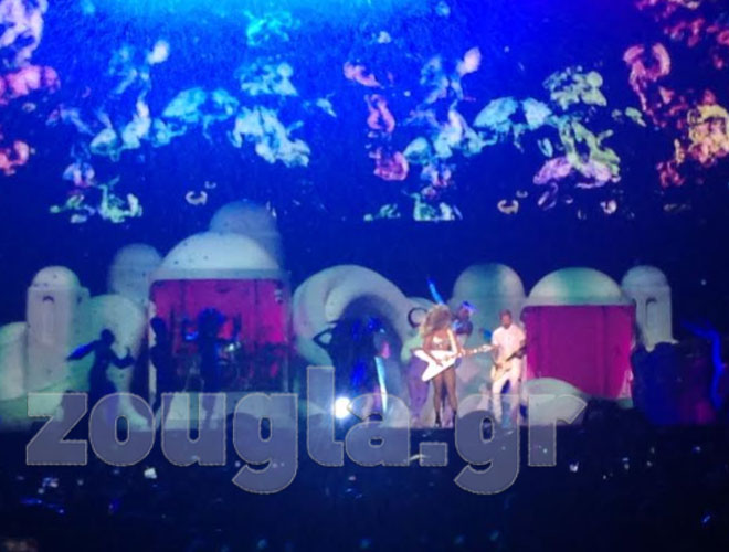 Η Lady Gaga στη σκηνή...