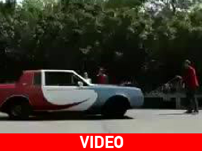 Σχοινάκι με αυτοκίνητο