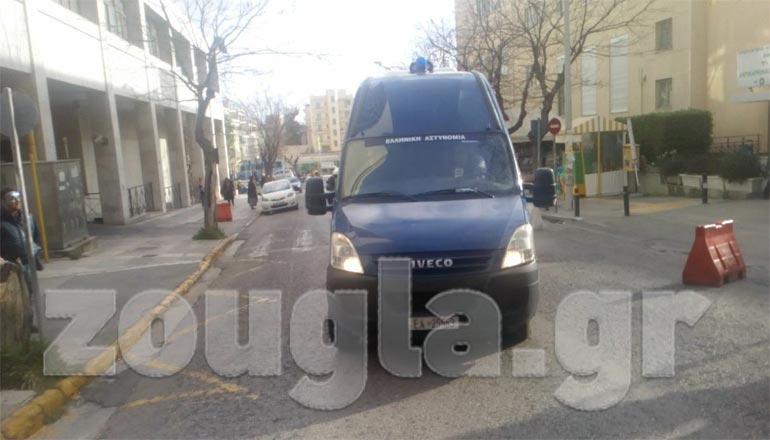 Στις 17.50 μεταφέρθηκε στη ΓΑΔΑ η Βίκυ Σταμάτη