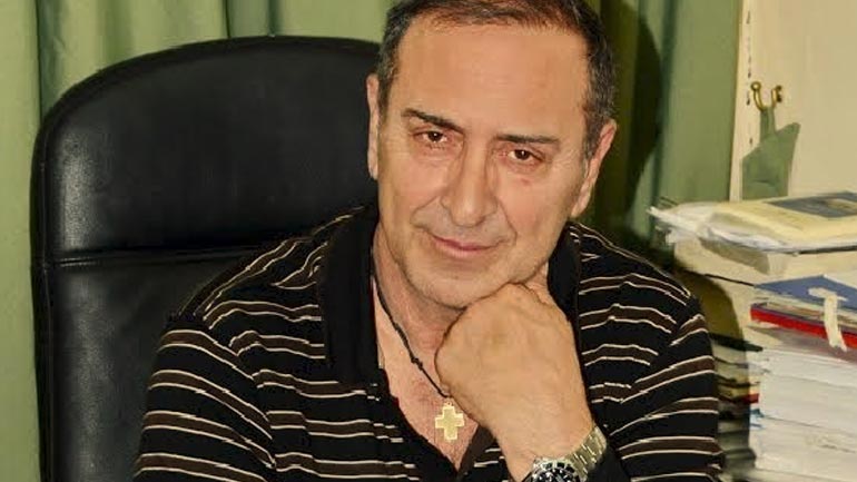 Απομυθοποιώντας τον ποιητή…