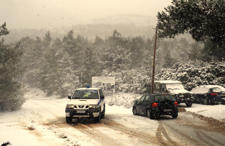 Περιπολικά στην Πεντέλη