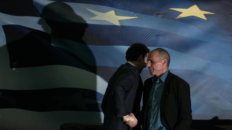 Με «μοντέλο Κύπρου» και ελέγχου καταθέσεων απειλεί ο Ντάισελμπλουμ