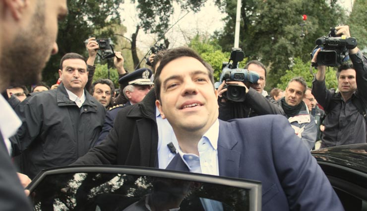 H έξοδος Τσίπρα από το προεδρικό