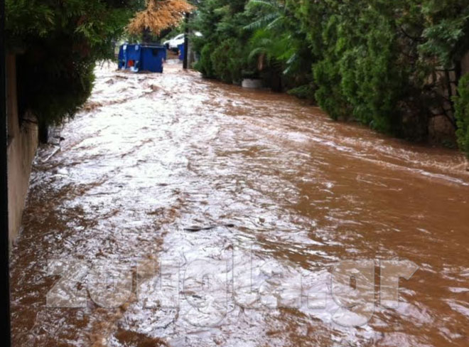 Χείμαρρος στα Βόρεια Προάστια