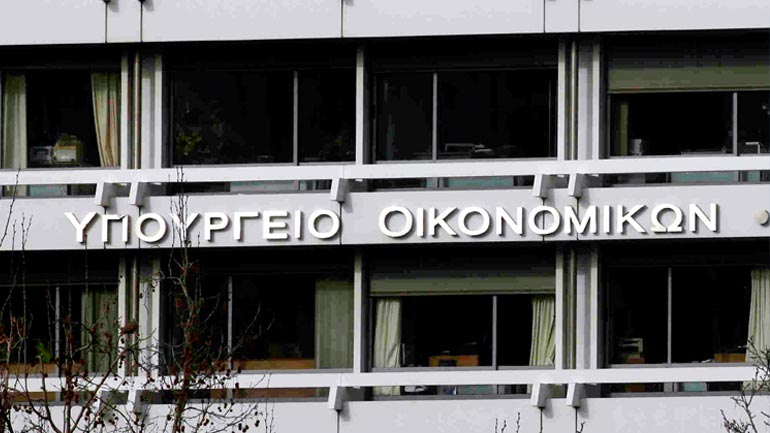 ΥΠΟΙΚ: Ο ΕΝΦΙΑ ενδέχεται να παραμείνει ως έχει φέτος-σταδιακά η αύξηση του αφορολόγητου στα 12.000 ευρώ