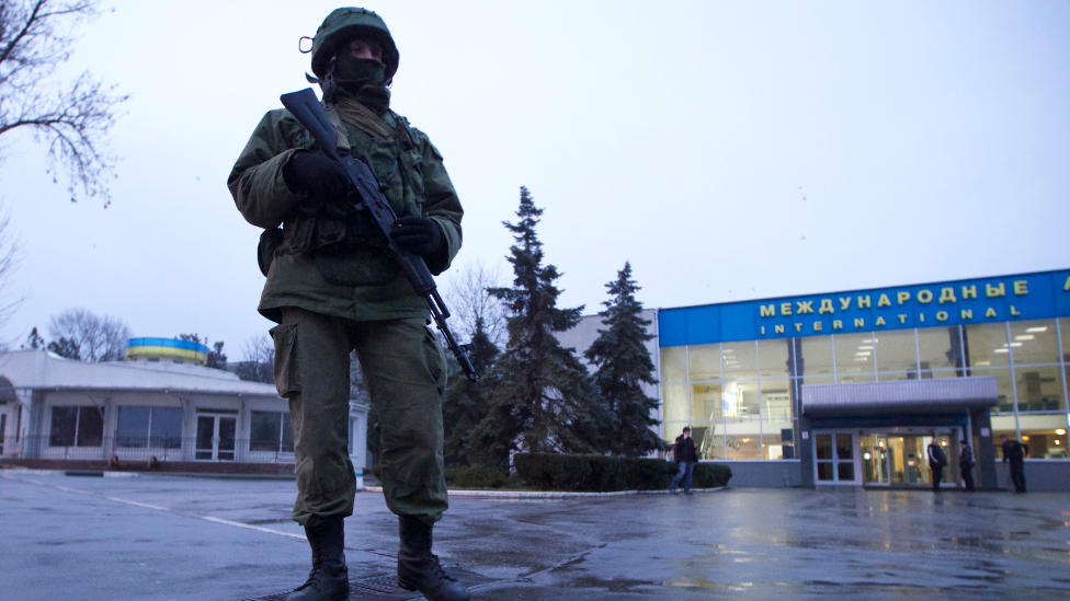 Mε το δάχτυλο στη σκανδάλη