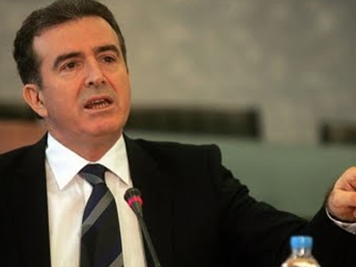 Απάντηση Χρυσοχοΐδη στους επικριτές