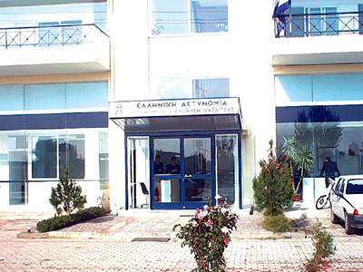 Βόλος: Κρεμάστηκε ο 24χρονος που είχε μαχαιρώσει τον πατέρα του Βόλος: Κρεμάστηκε ο 24χρονος που είχε μαχαιρώσει τον πατέρα του