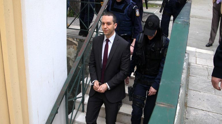 «Αθώος» για το χαστούκι στην Κανέλλη ο Κασιδιάρης