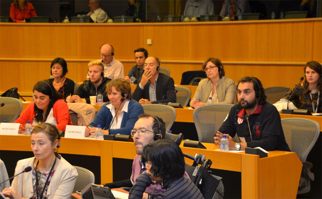 Ο φωτογράφος Νίκος Χριστοφάκης στο Ευρωκοινοβούλιο