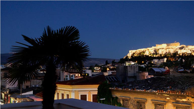 Πέφτουν οι τιμές κατοικίας στην Ελλάδα