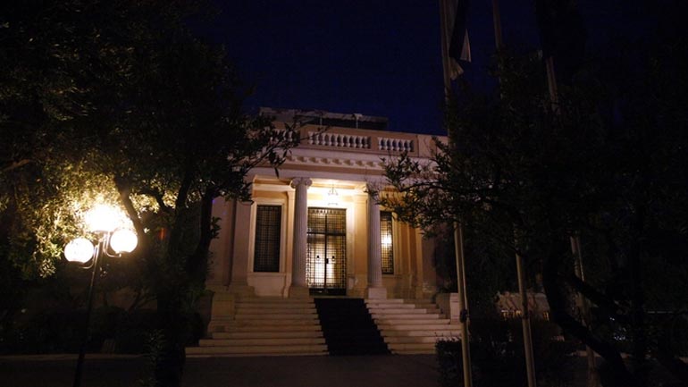 Μαξίμου: Το Μνημόνιο τέλειωσε