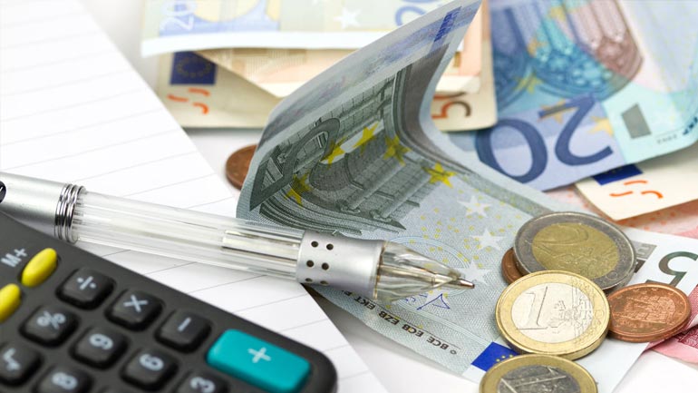 Κατατέθηκε το νομοσχέδιο για τις 100 δόσεις