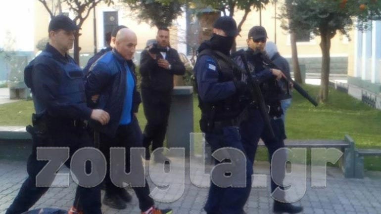 Βλαστός: Τα χρήματα έφευγαν… με καράβι στο εξωτερικό, από την «Λίτσα»