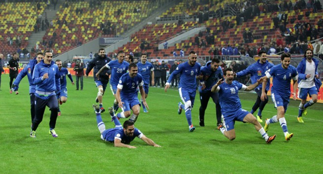 Ξέφρενοι πανηγυρισμοί στο γήπεδο