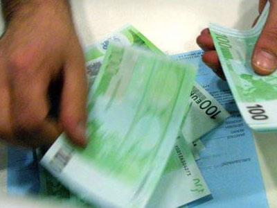 Μειώνονται οι δόσεις για τις ληξιπρόθεσμες οφειλές