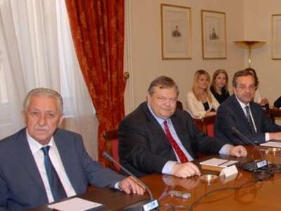 «Κλειδώνουν» τα νέα μέτρα «Κλειδώνουν» τα νέα μέτρα