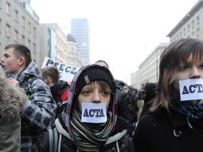 Στο Ευρωπαϊκό Δικαστήριο το θέμα της ACTA