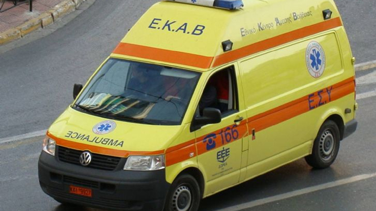 Kραυγή αγωνίας εργαζομένων στα ΕΚΑΒ